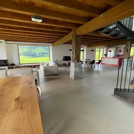 Caserio Bizkar * Aia