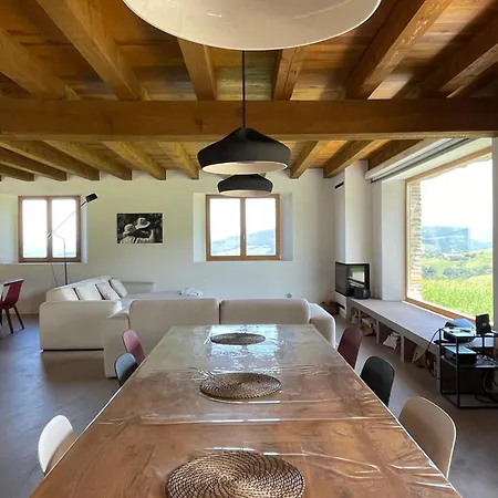 Caserio Bizkar * Aia