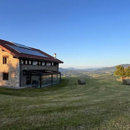 Caserio Bizkar Kır Evi Aia