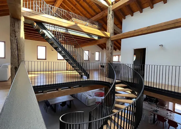 Caserio Bizkar * Aia